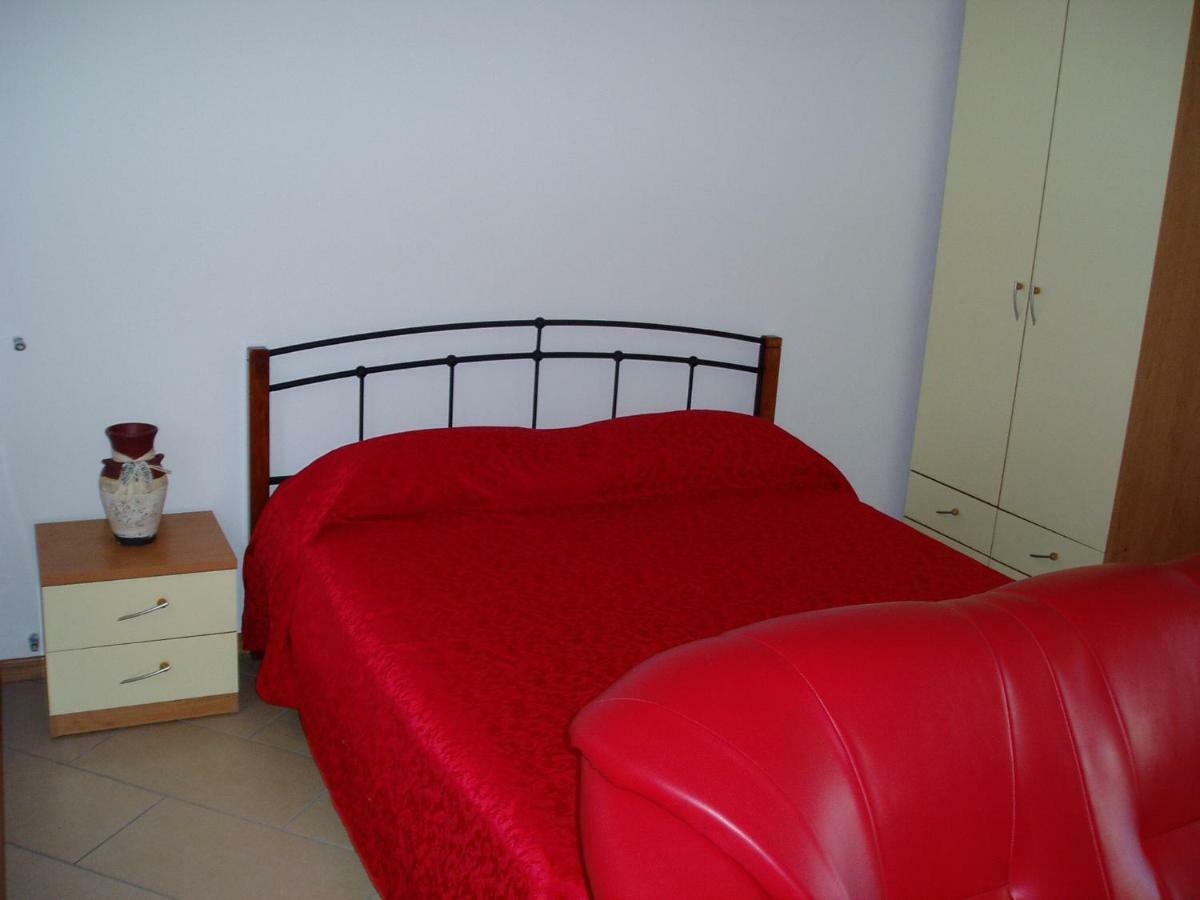 Apartment Studio Ta-Ti Umag Bagian luar foto